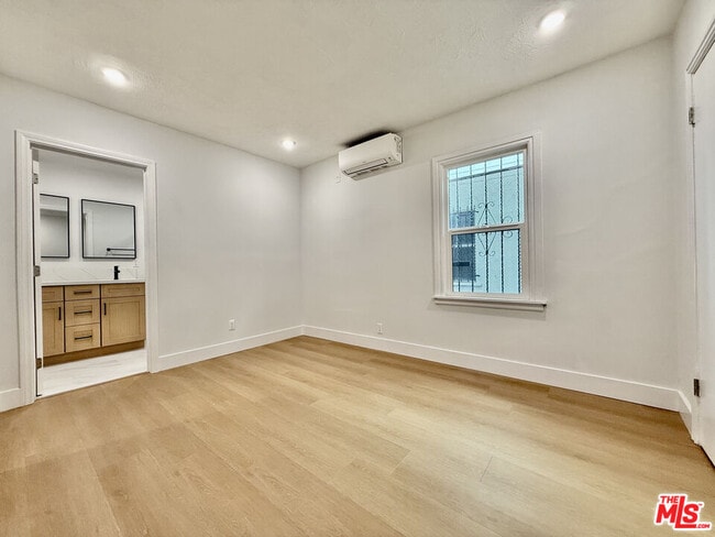 Building Photo - 1221 West Blvd