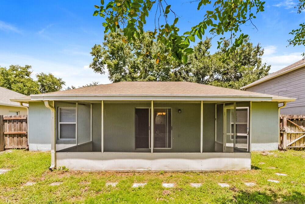 Building Photo - 4102 Iveyglen Ave