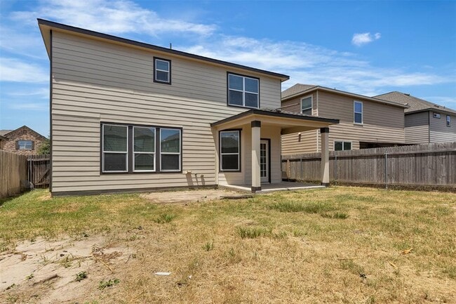 Building Photo - 6729 Horseshoe Pond Dr