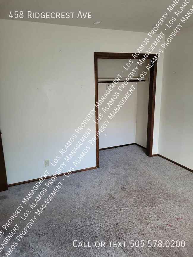 Building Photo - 458 Ridgecrest Ave
