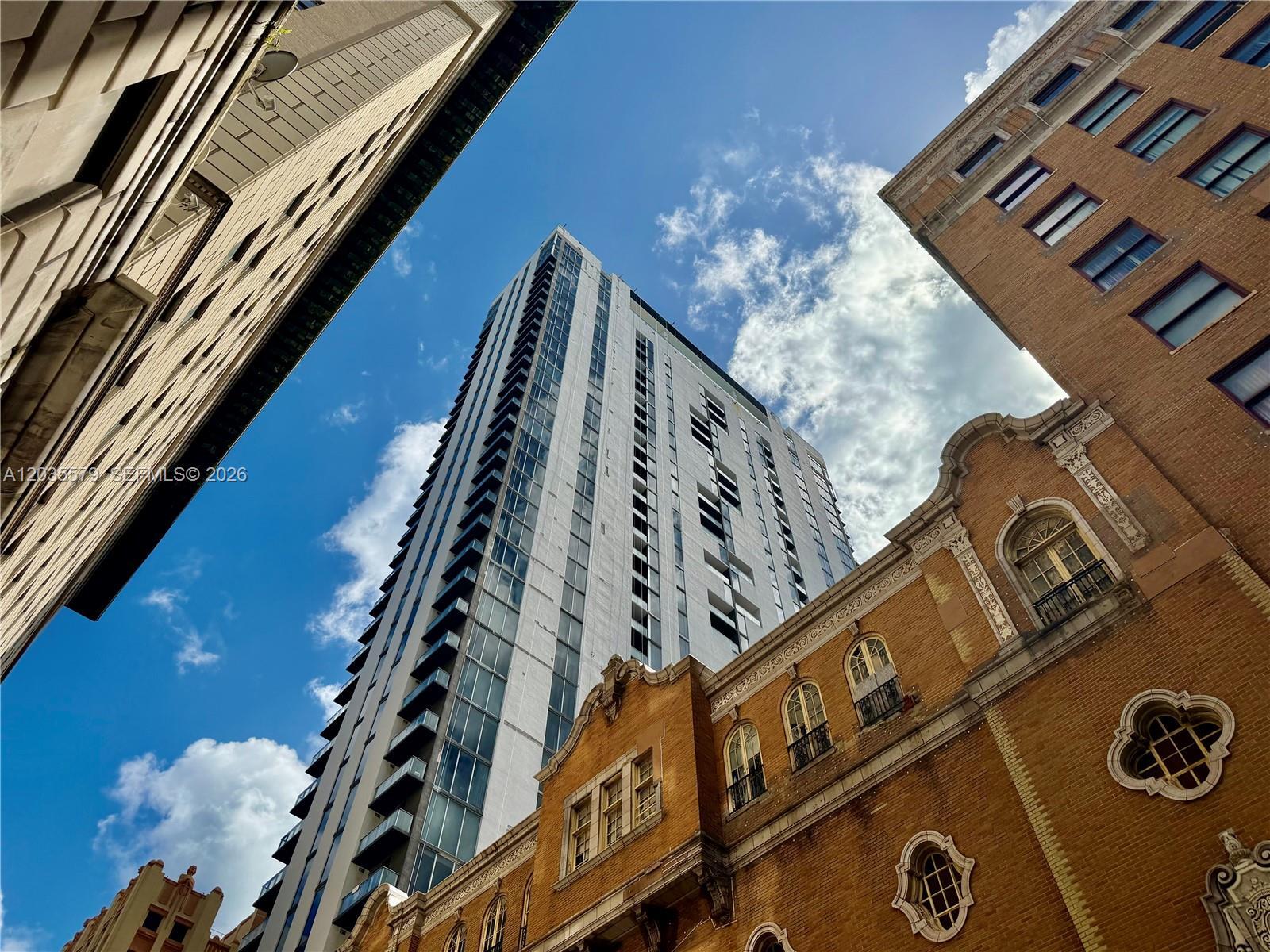 Building Photo - 151 SE 1st St