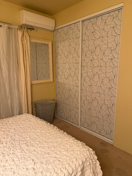 Building Photo - 469 Manawai St