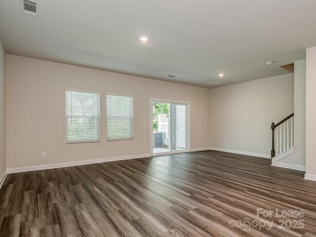 Building Photo - 3506 Auburn Curb Rd