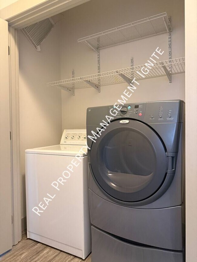 Building Photo - 20573 Button Brush Ave