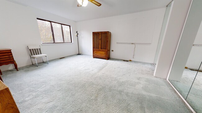 Building Photo - 602 Sanderling Ct