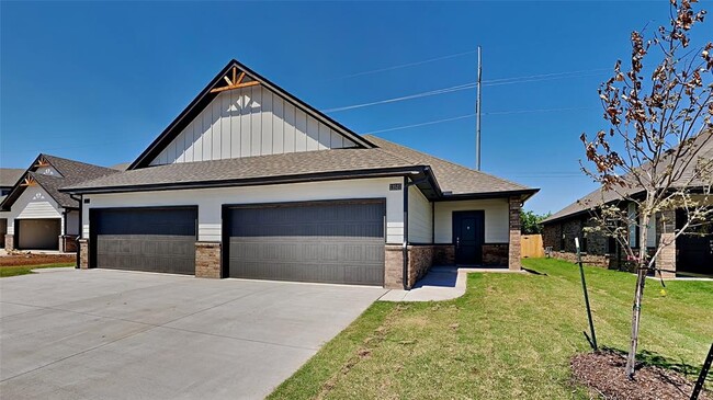 Primary Photo - 12525 Florence Ln