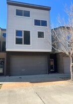 Building Photo - 212 Highland Oaks Ln