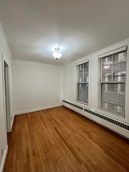 Bedroom - 29 State St