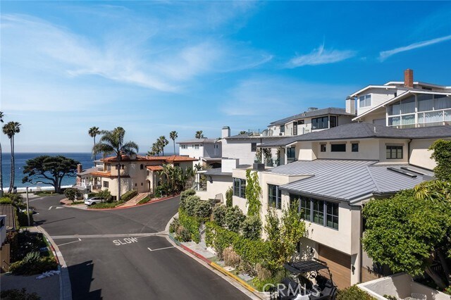 Building Photo - 27 Emerald Bay