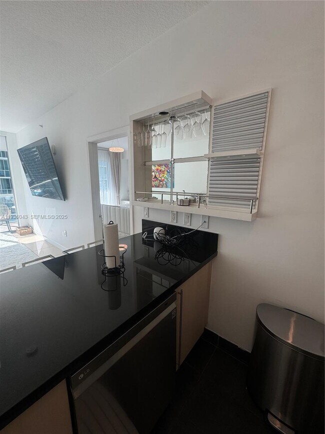 Building Photo - 1111 SW 1st St