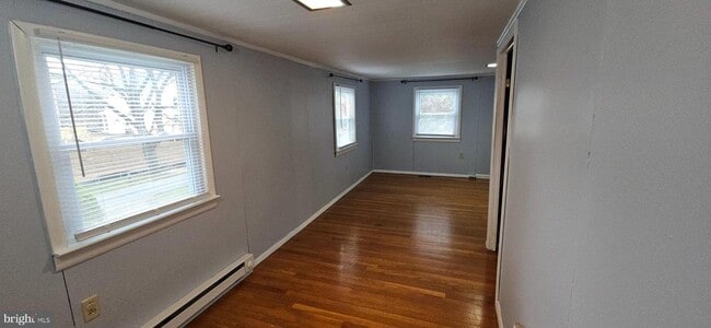 Building Photo - 1057 Foreman Ln