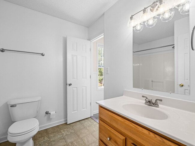 Building Photo - Aragona Village