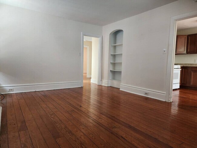 Primary Photo - 1211 Gilpin Ave