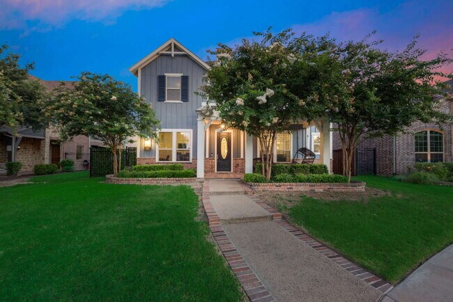 Building Photo - Welcome to your new 5 Bed-4 Bath home in t...
