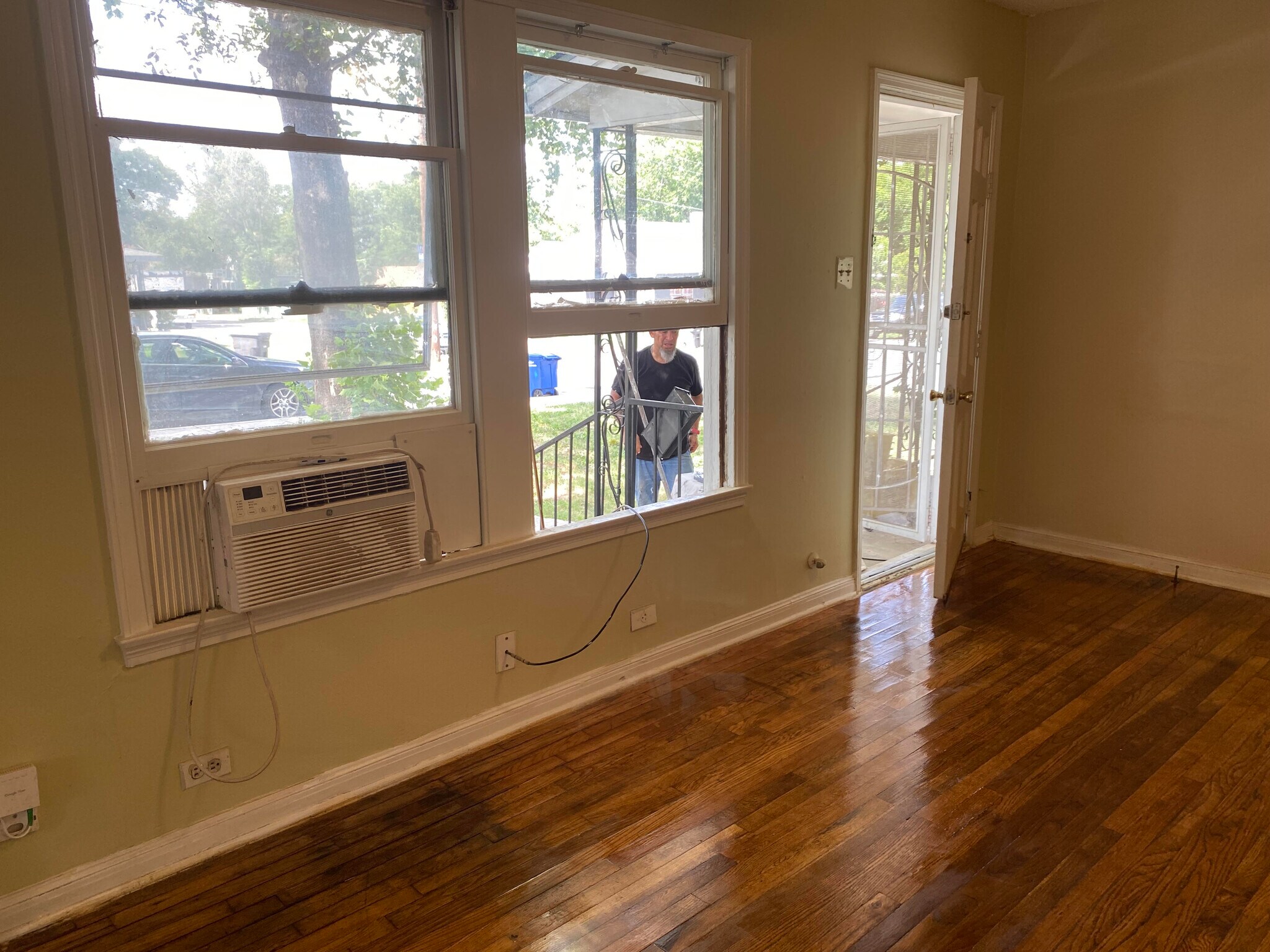 Building Photo - 2206 Lee Hall