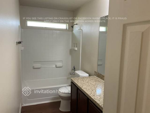 Building Photo - 4026 Hawthorn Arbor Ct