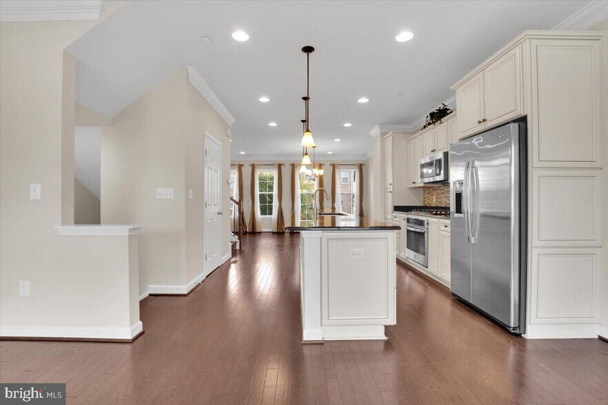 Building Photo - 3607 Doc Berlin Dr