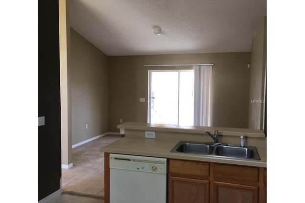 Building Photo - 208 Abbotsbury Dr