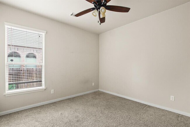 Building Photo - 2478 Santa Barbara Loop