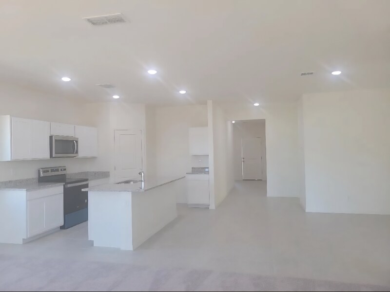 Building Photo - 3611-3613 W Santa Barbara Ave