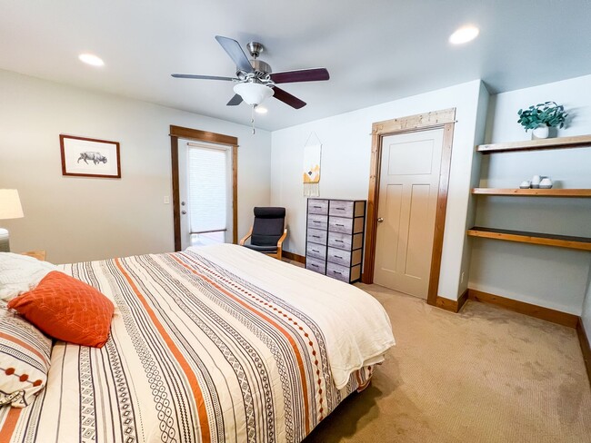 Building Photo - Charming Downtown Retreat: A Unique Blend of Urban Living and Montana Charm in Bozeman