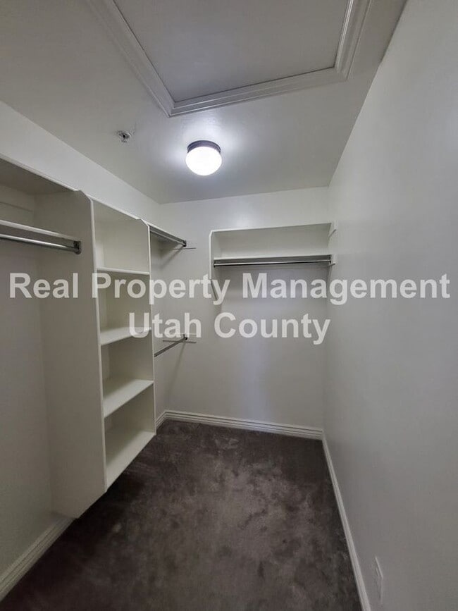 Building Photo - 518 S 2150 W