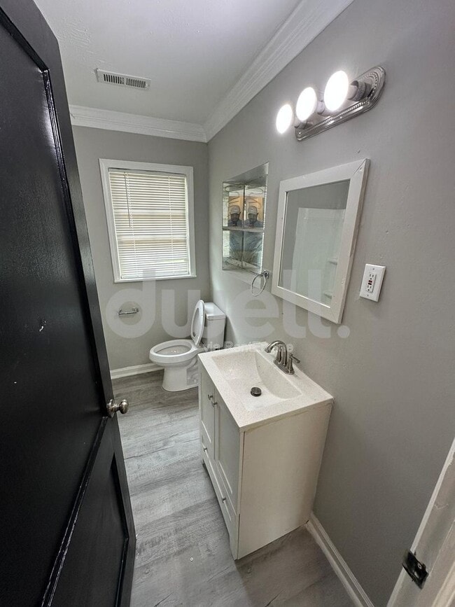 Building Photo - 2932 Abelia Dr