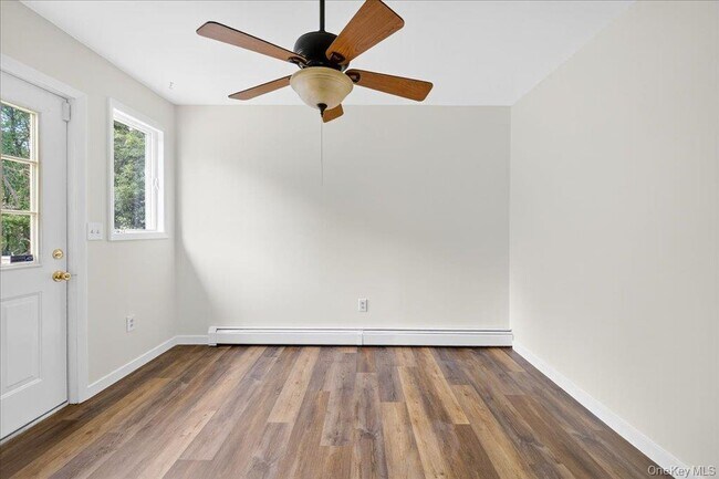 Building Photo - 226 Knoth Rd