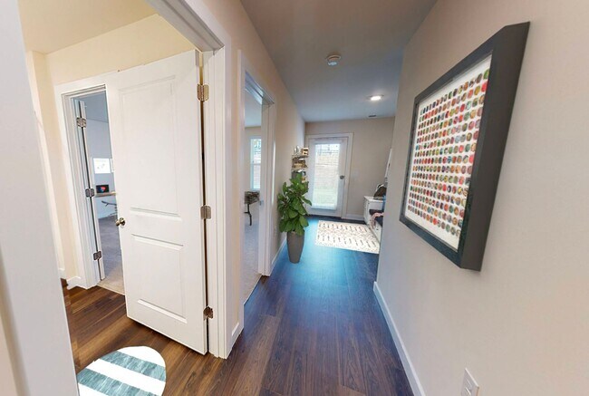 Building Photo - Willet | 4 Bed 3.5 Bath | Garage | 2287 sf | $3120 - $3432 | 8, 9, 13, 14, and 15 month lease terms