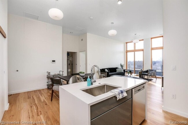 Building Photo - 1454 Townsend St