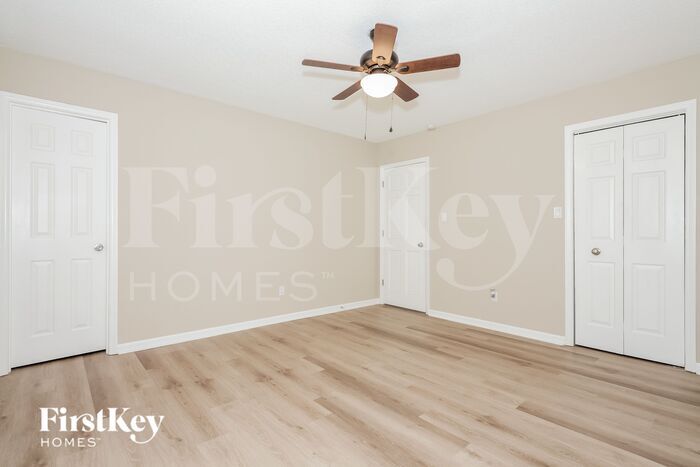 Building Photo - 2438 Amity Ave