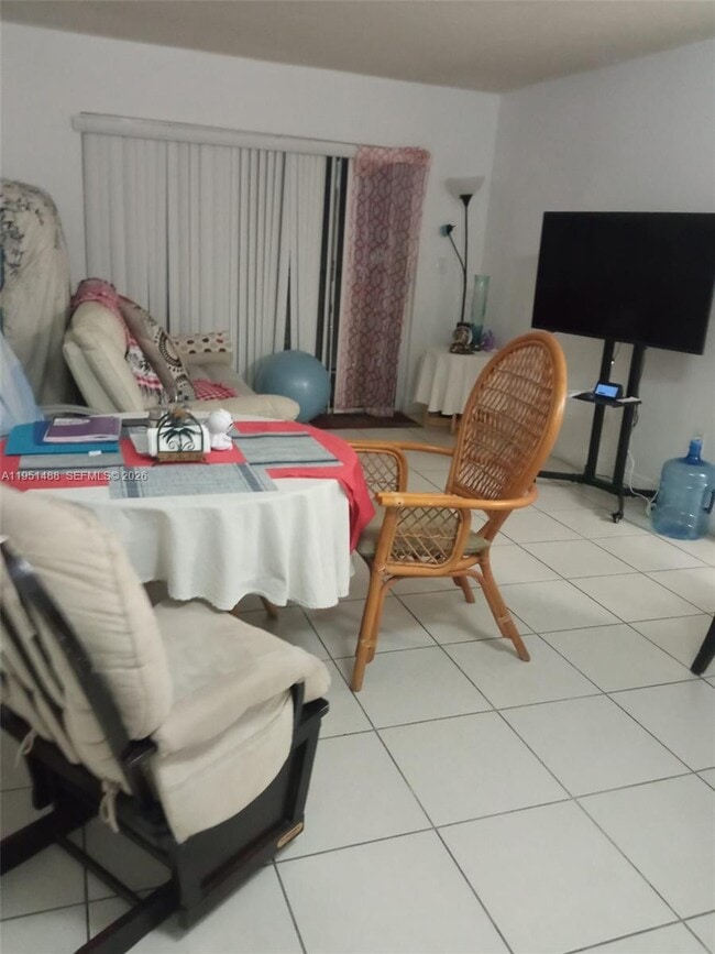 Building Photo - 15231 SW 80th St