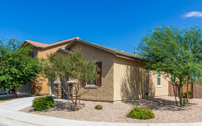 Building Photo - 11522 W Oilseed Dr