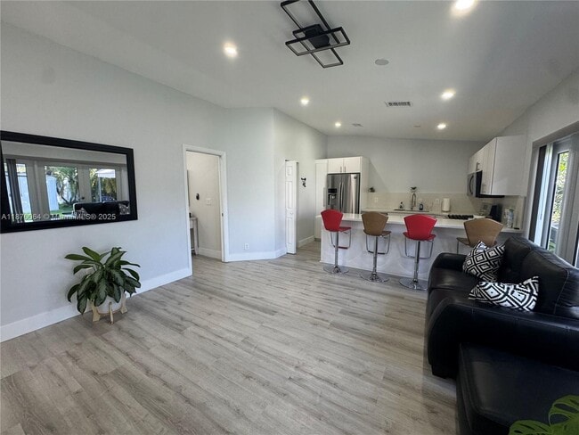 Building Photo - 17201 SW 142nd Ct