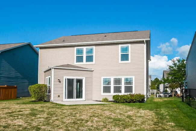 Building Photo - 2452 Cabin Hill Rd