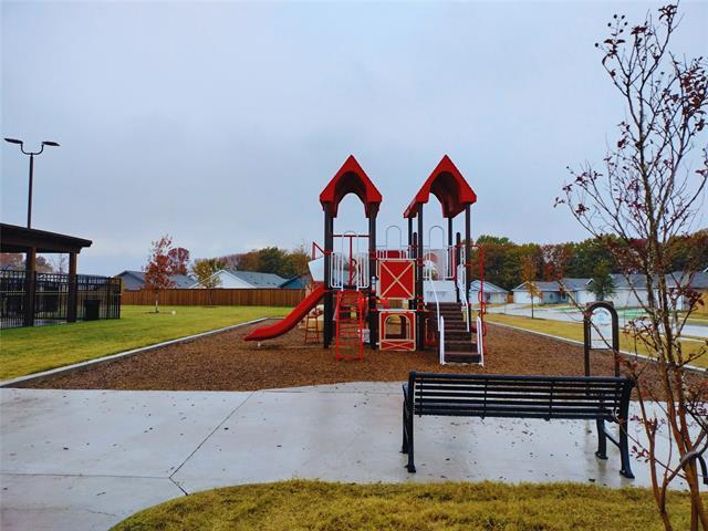 Building Photo - 6622 Highlands St