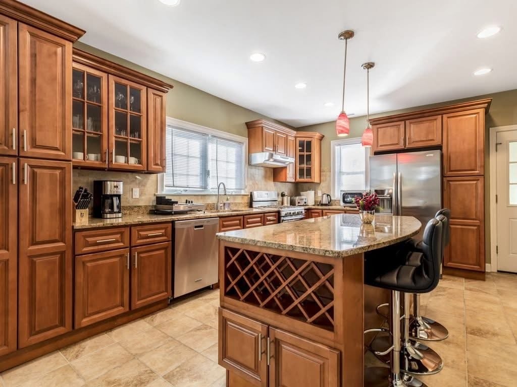 Building Photo - 24 Fairmount Ave