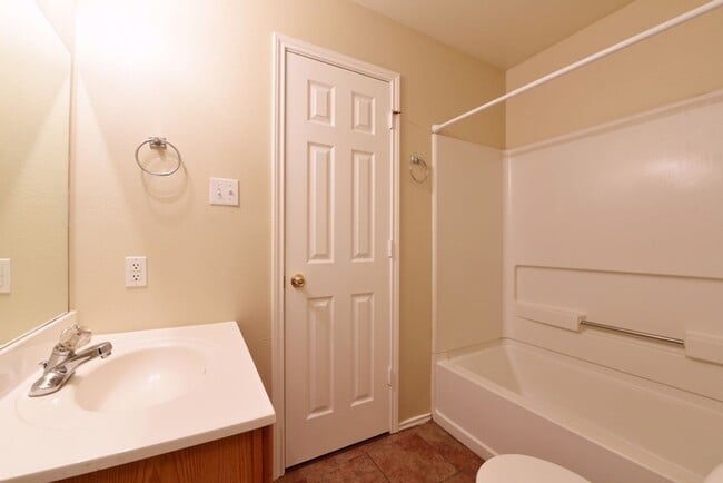 Building Photo - FRESHLY PAINTED  | ONE STORY  |  OPEN CONCEPT  |  GREAT LOCATION: 1604 & SHAENFIELD