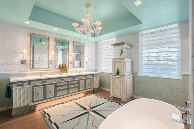 Building Photo - 7041 Fisher Island Dr