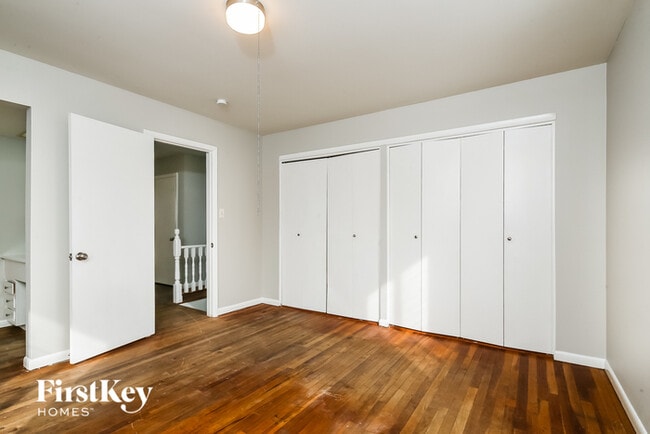 Building Photo - 1510 Fenwick Ct