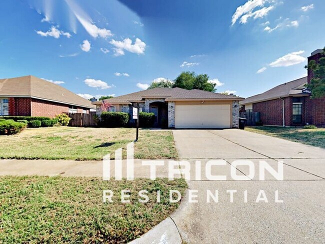 Primary Photo - 2545 Clovermeadow Dr