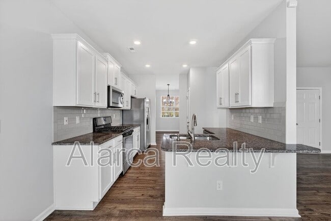 Building Photo - 147 Cherry Birch St