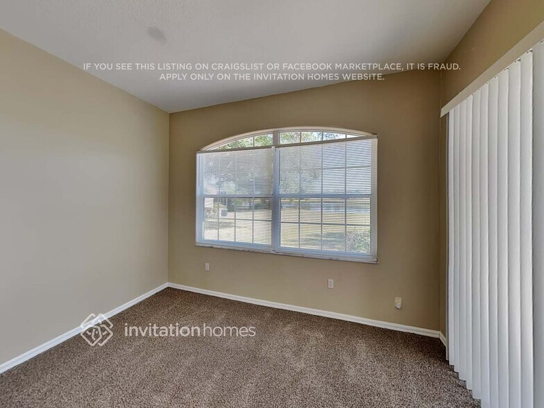 Building Photo - 7119 Pine Valley St