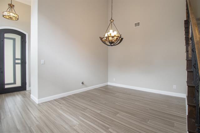 Building Photo - 9420 Deerhurst Pl