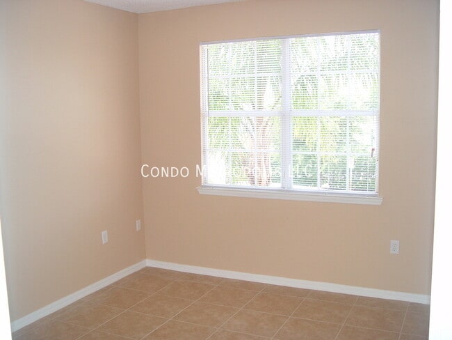 Building Photo - 10855 Windsor Walk Dr