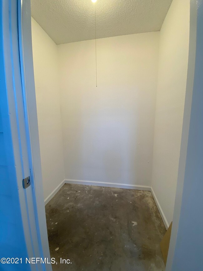 Building Photo - 791 Assisi Ln