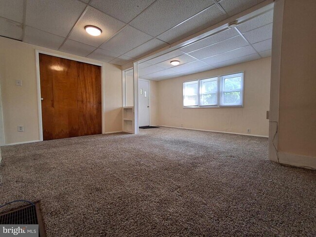 Primary Photo - 113 Mill Rd