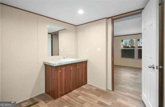 Building Photo - 348 Ruby Ridge Dr