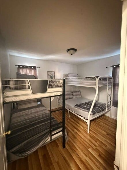 Building Photo - 24800 Dunning St