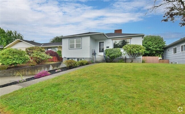 Building Photo - 1027 Lombard Ave